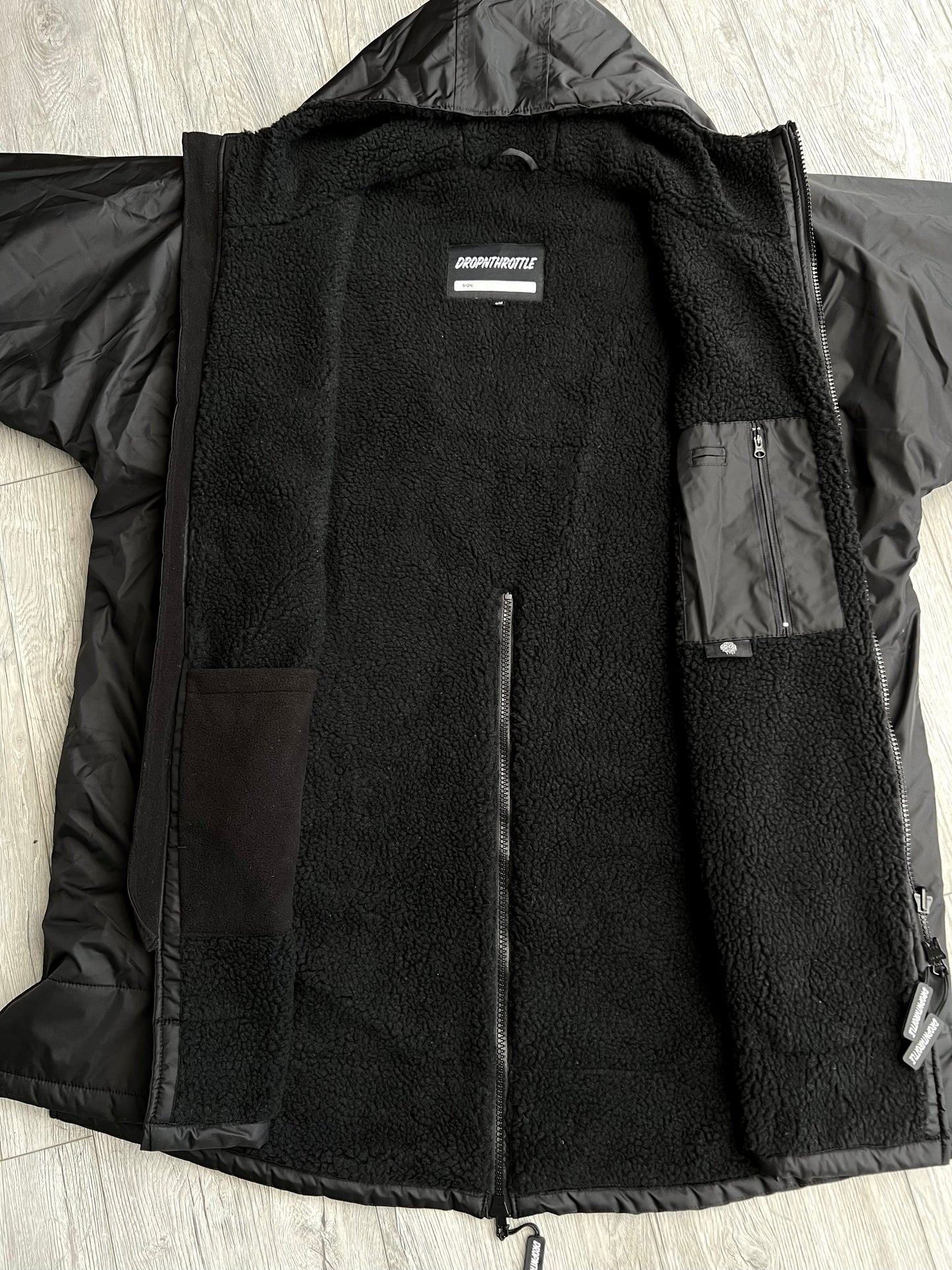 DROP N THROTTLE DRYROBES