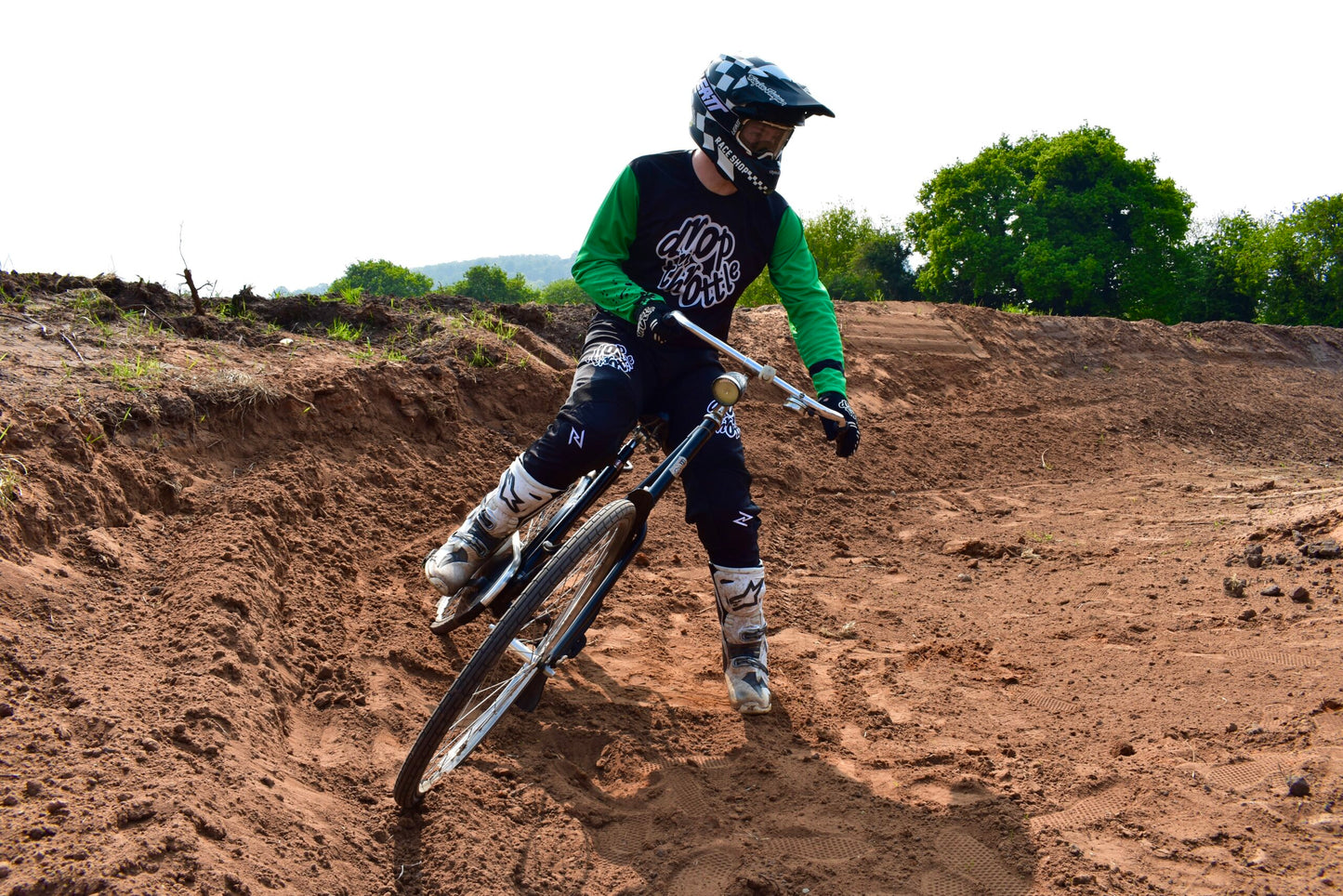 DROP N THROTTLE LOCKDOWN EDITION JERSEYS